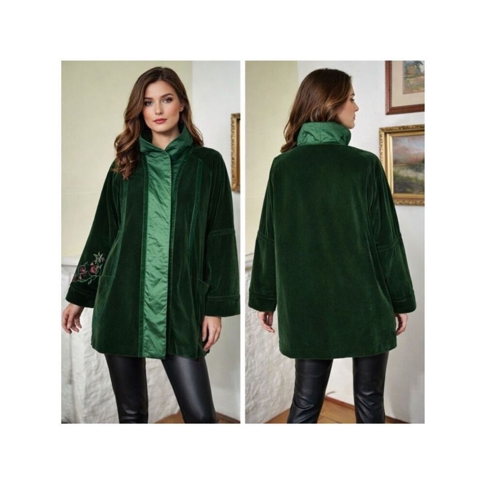 NWT Sissyme Green Velvet Floral Embroidered Evening Coat